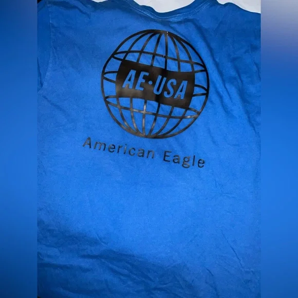 (SOLD) 7 LARGE SHIRTS BUNDLE FOR 25.00 AND TWO FOR FREE TOTAL OF 9 LARGE SHIRTS - Picture 4 of 8